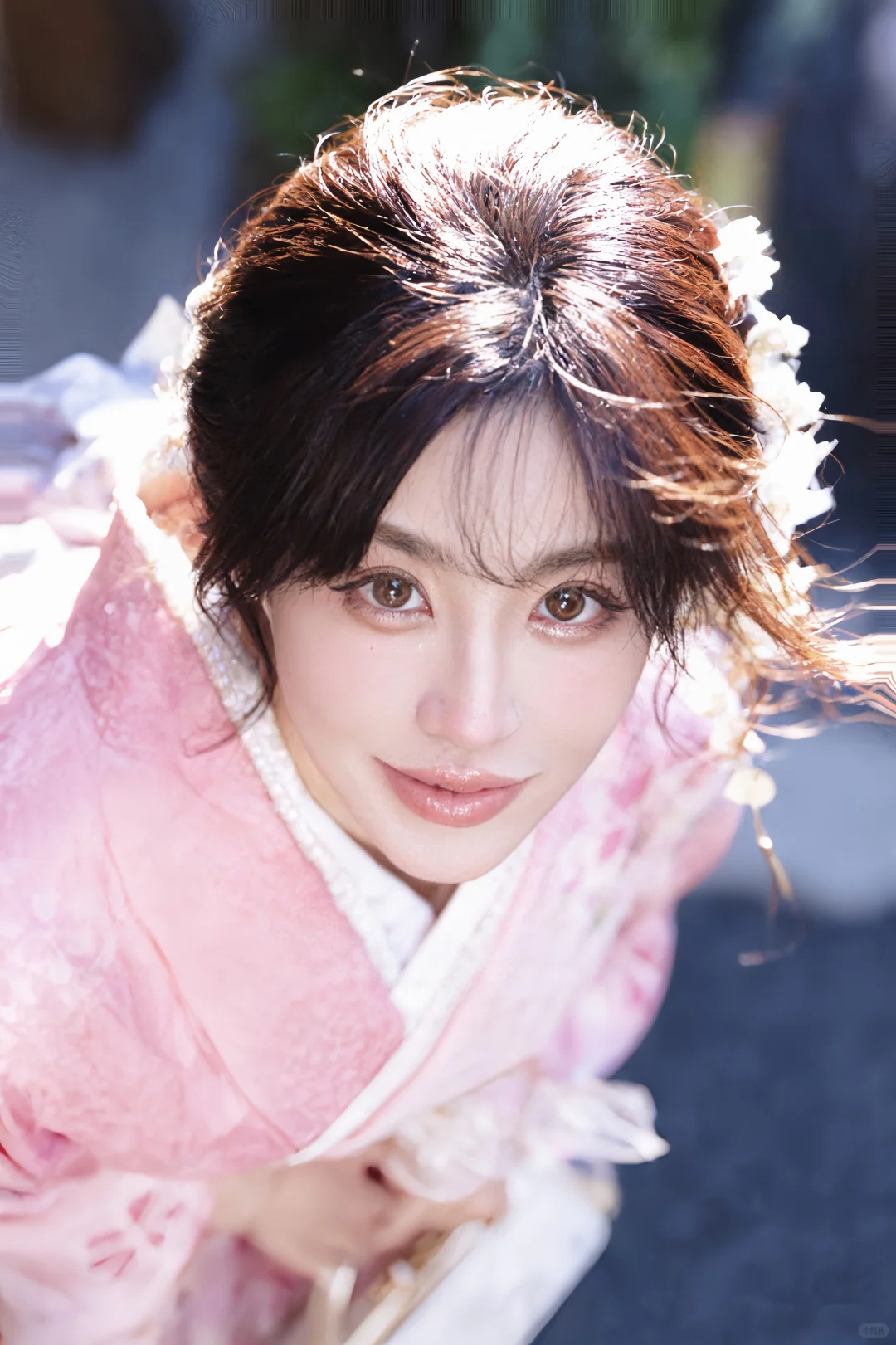 孙子的衣服全靠爷爷的美貌撑着