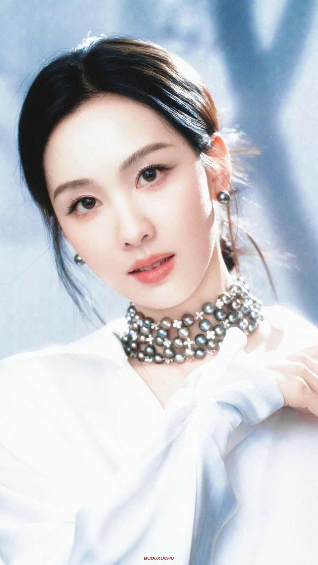 陈都灵壁纸| 💧 ❄️