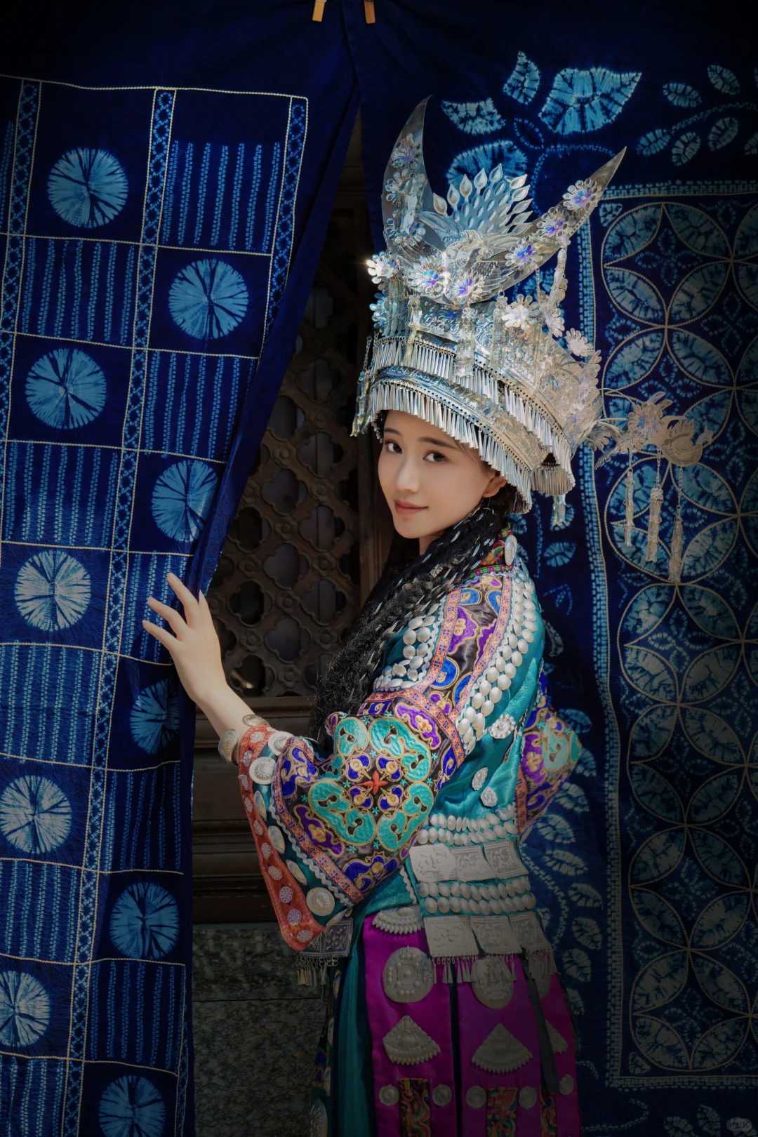 年年拍的苗疆少女风格可美了，懂的都懂