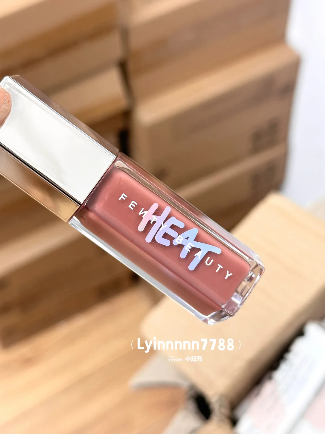 嫩妹纯欲感鲨🦈疯了！！Fenty beauty 你…..