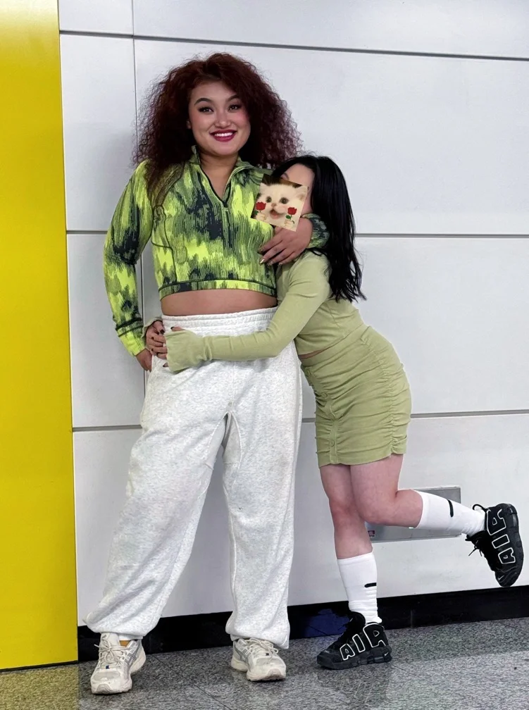 Lululemon打钱！不就是个女孩 能有多重