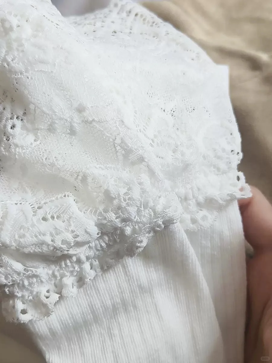 哇🎊暖到不想脱下来 蕾丝边白丝袜