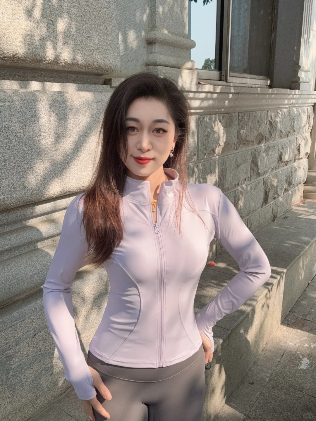 这条瑜伽服也太好看了吧！