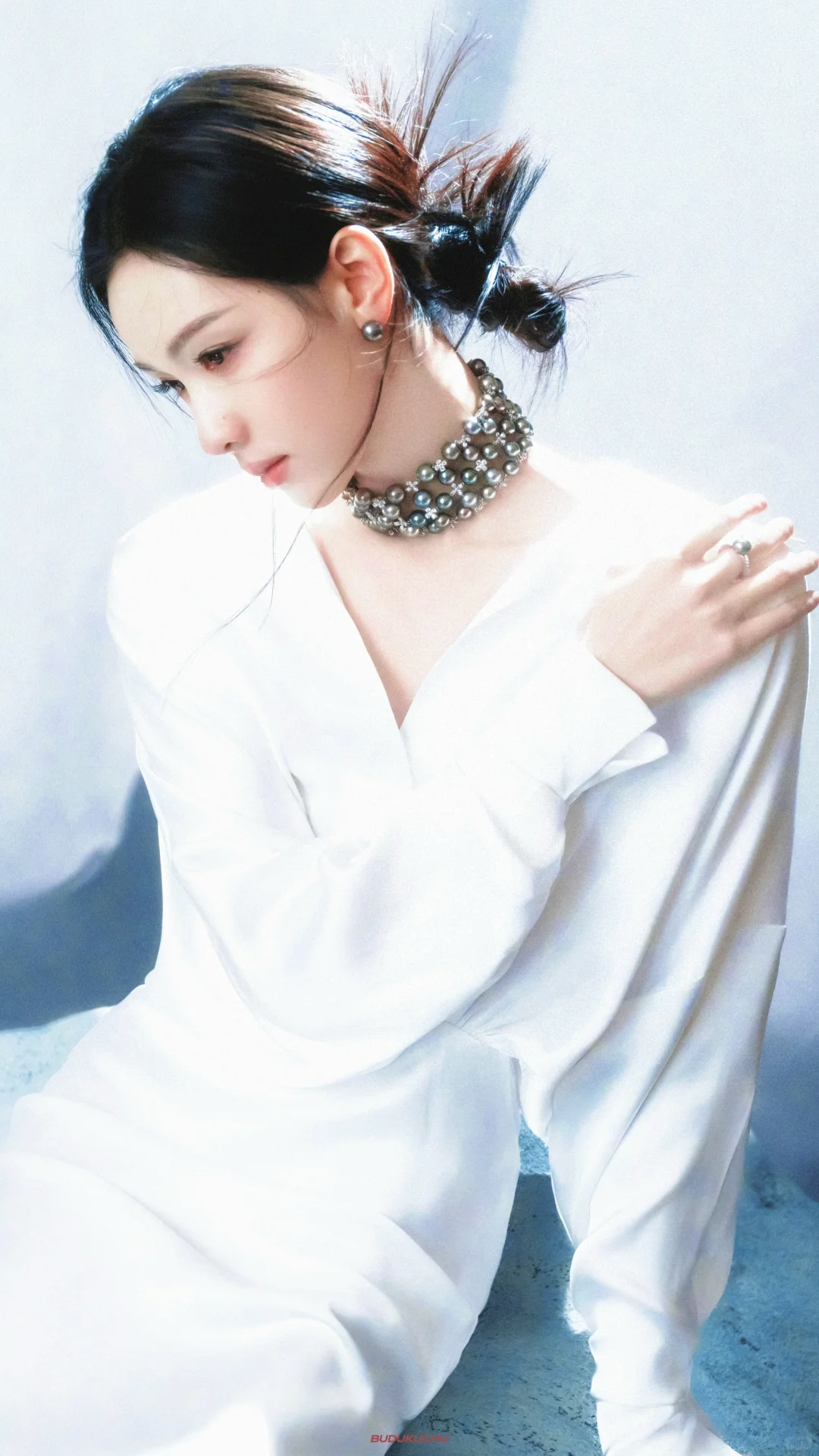 陈都灵壁纸| 💧 ❄️