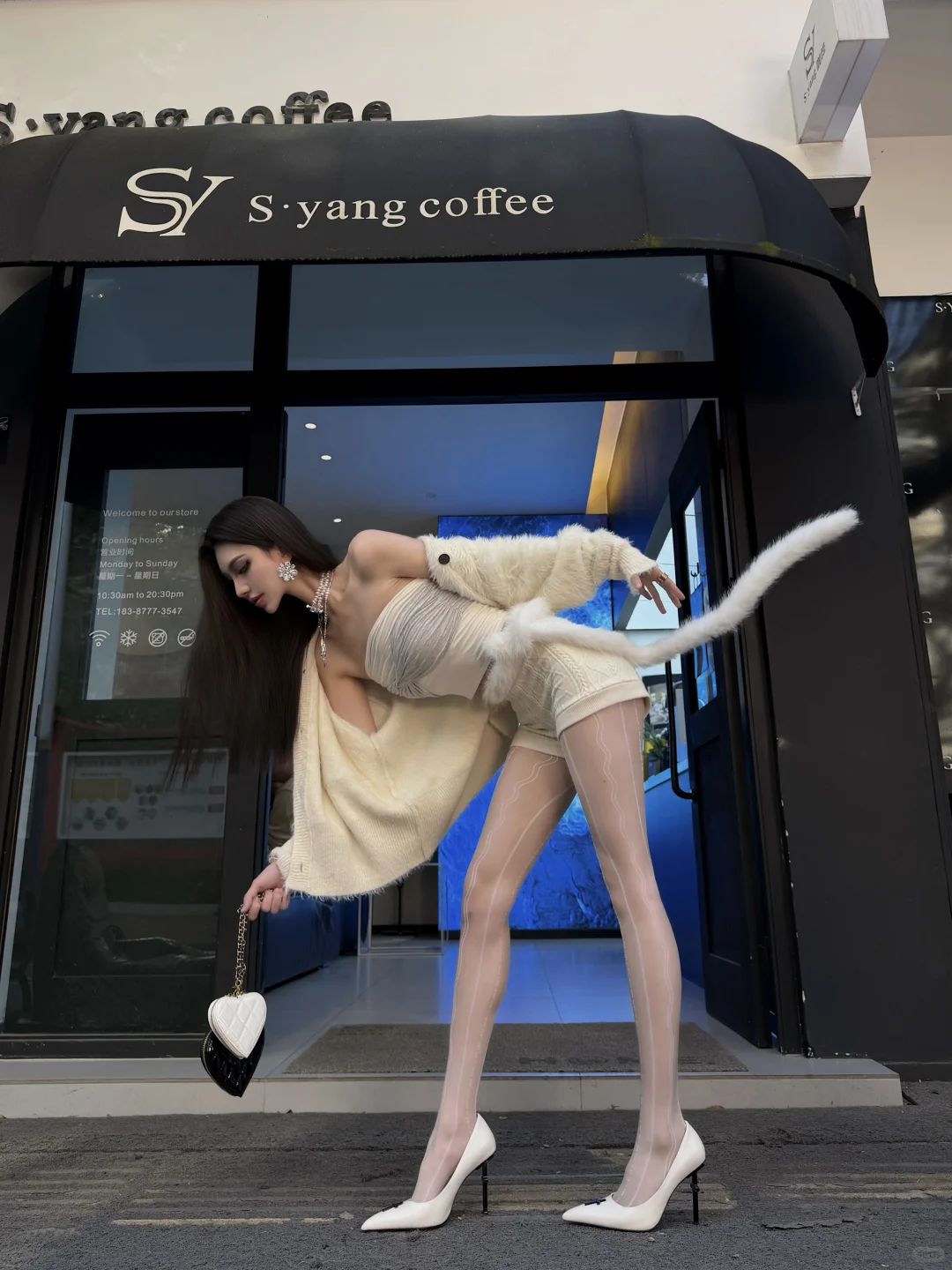 今天来个辣妹感造型！