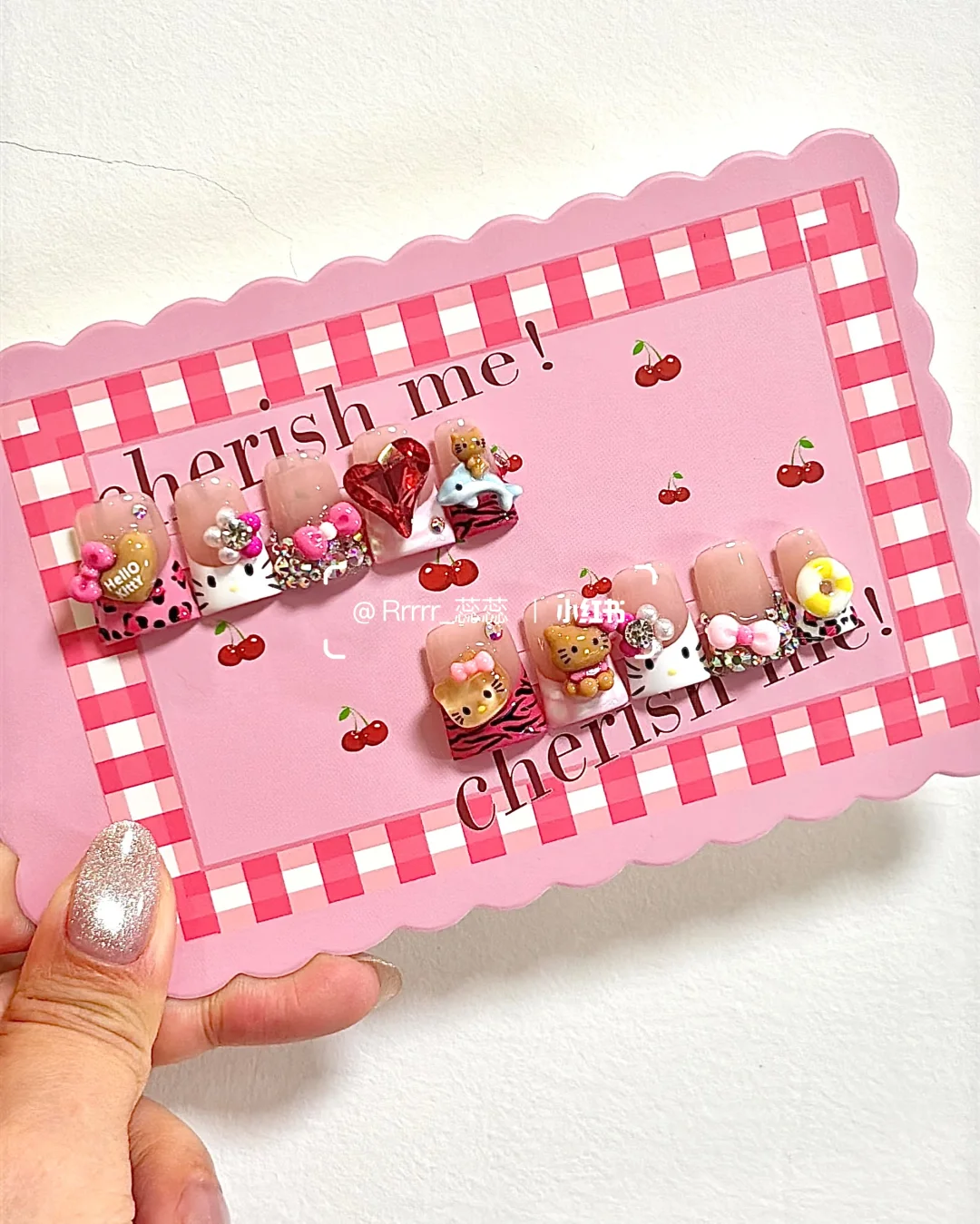 黑皮kitty🩷🖤辣妹必备！