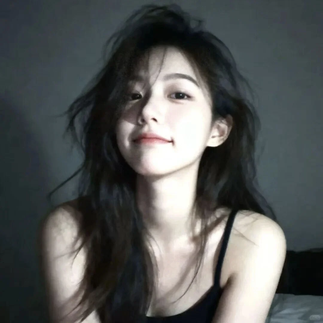 𝙒𝙚𝘾𝙝𝙖𝙩纯欲头像第八十九期｜衷肠