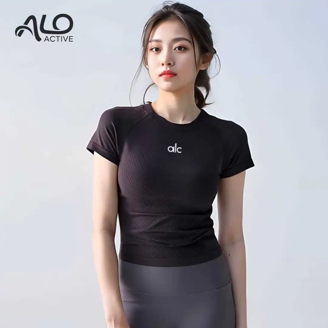 健身女孩必备✨这件修身瑜伽服也太显身材