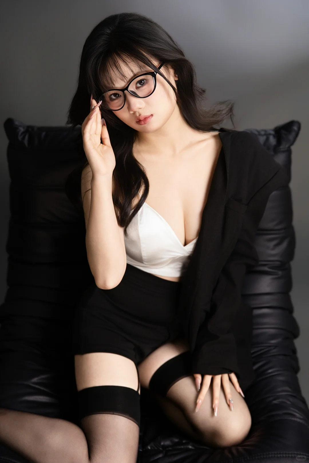 拍了又酷又性感的写真