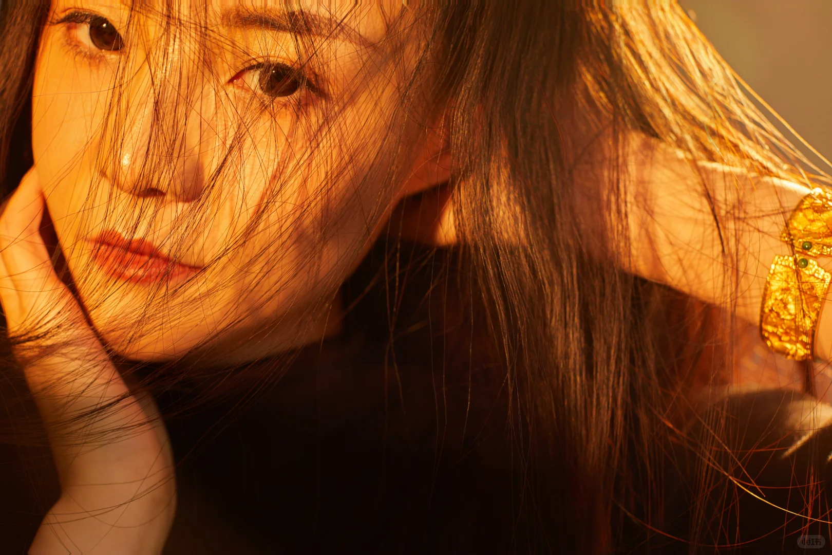 高级感肖像写真暗调肖像