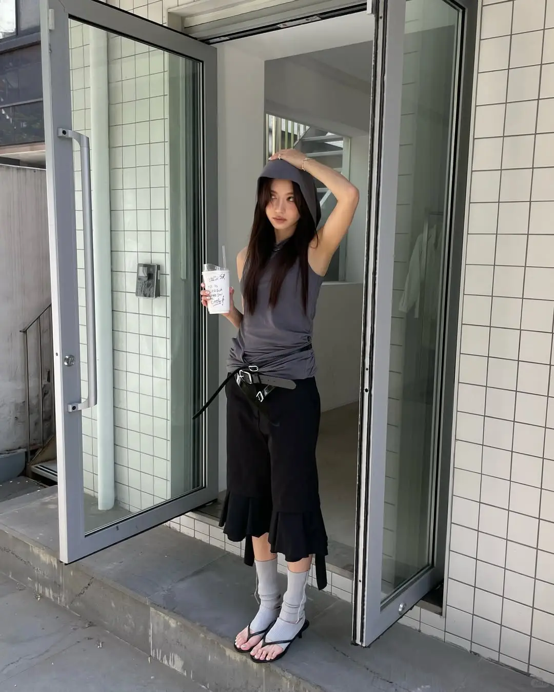 她真的好会穿！甜美性感的韩风穿搭教科书