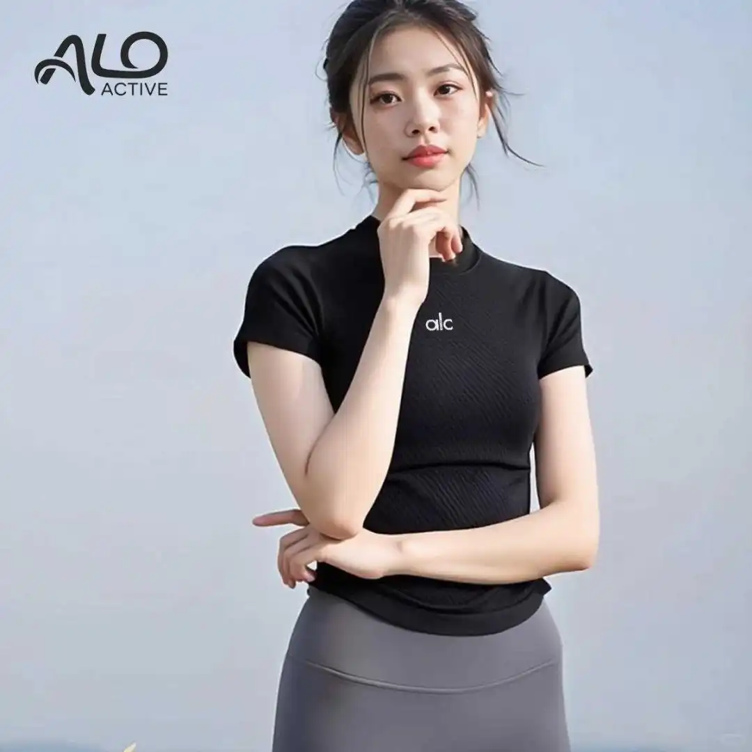 健身女孩必备✨这件修身瑜伽服也太显身材