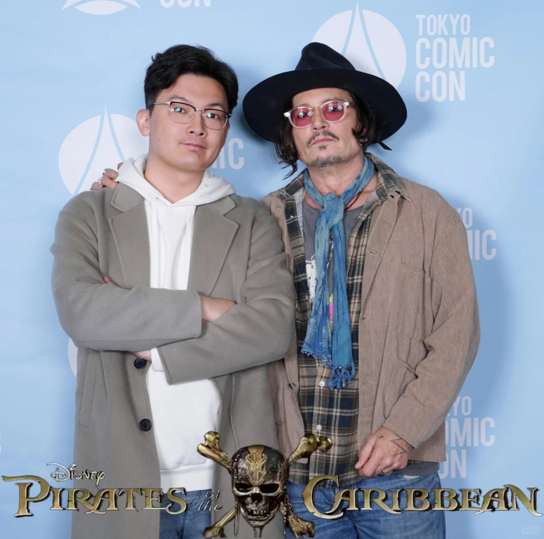 快乐加载: 收获来自德普叔的大大拥抱!