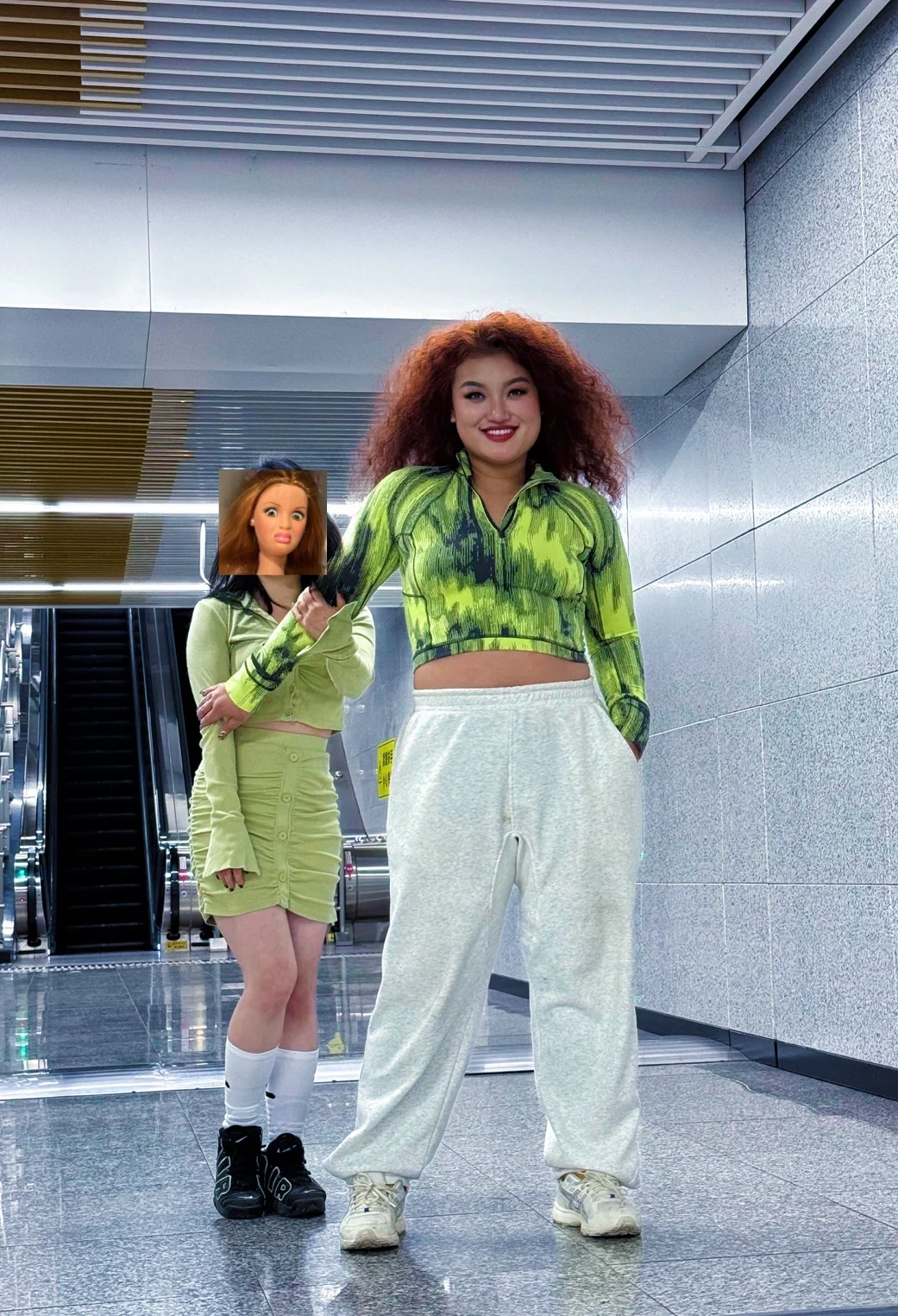 Lululemon打钱！不就是个女孩 能有多重