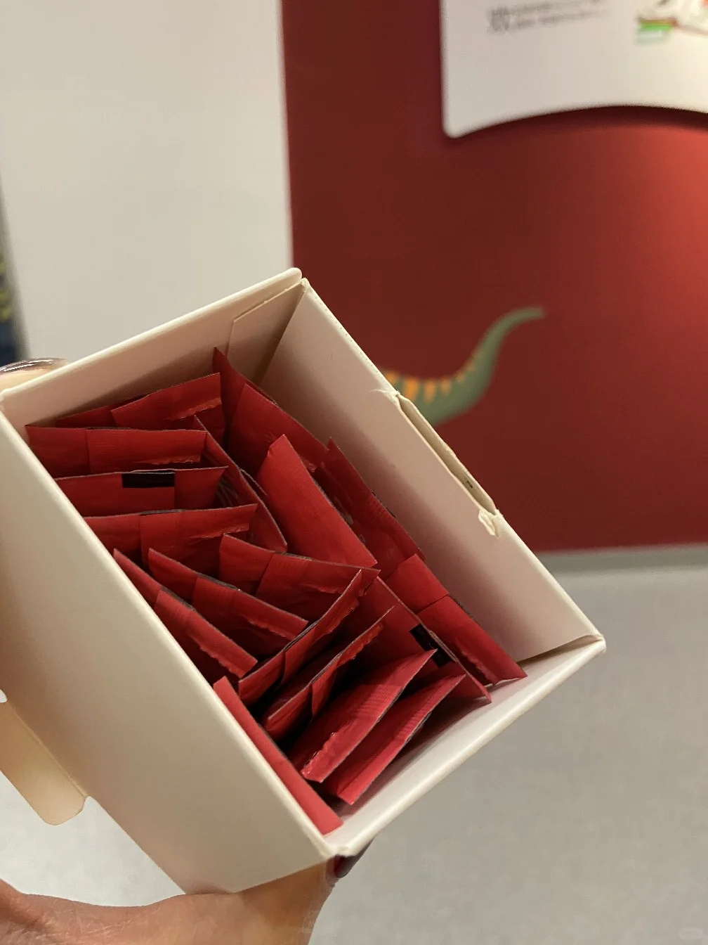 熬夜党的福利~小铁粉来喽