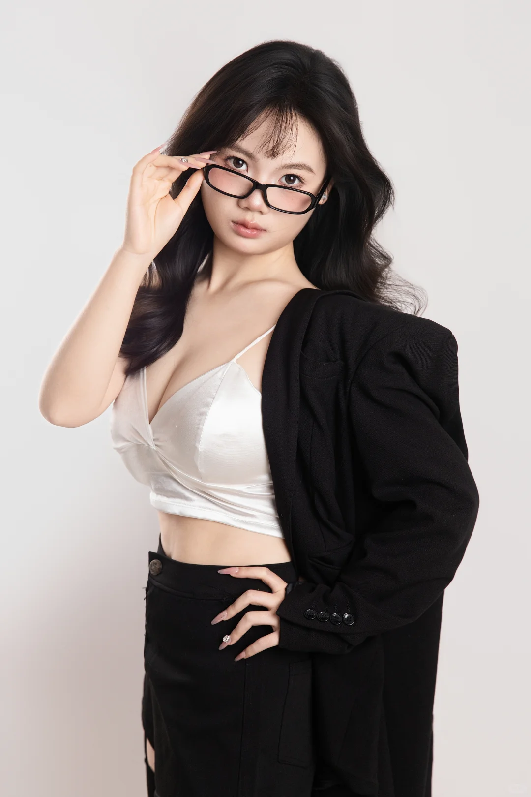 拍了又酷又性感的写真