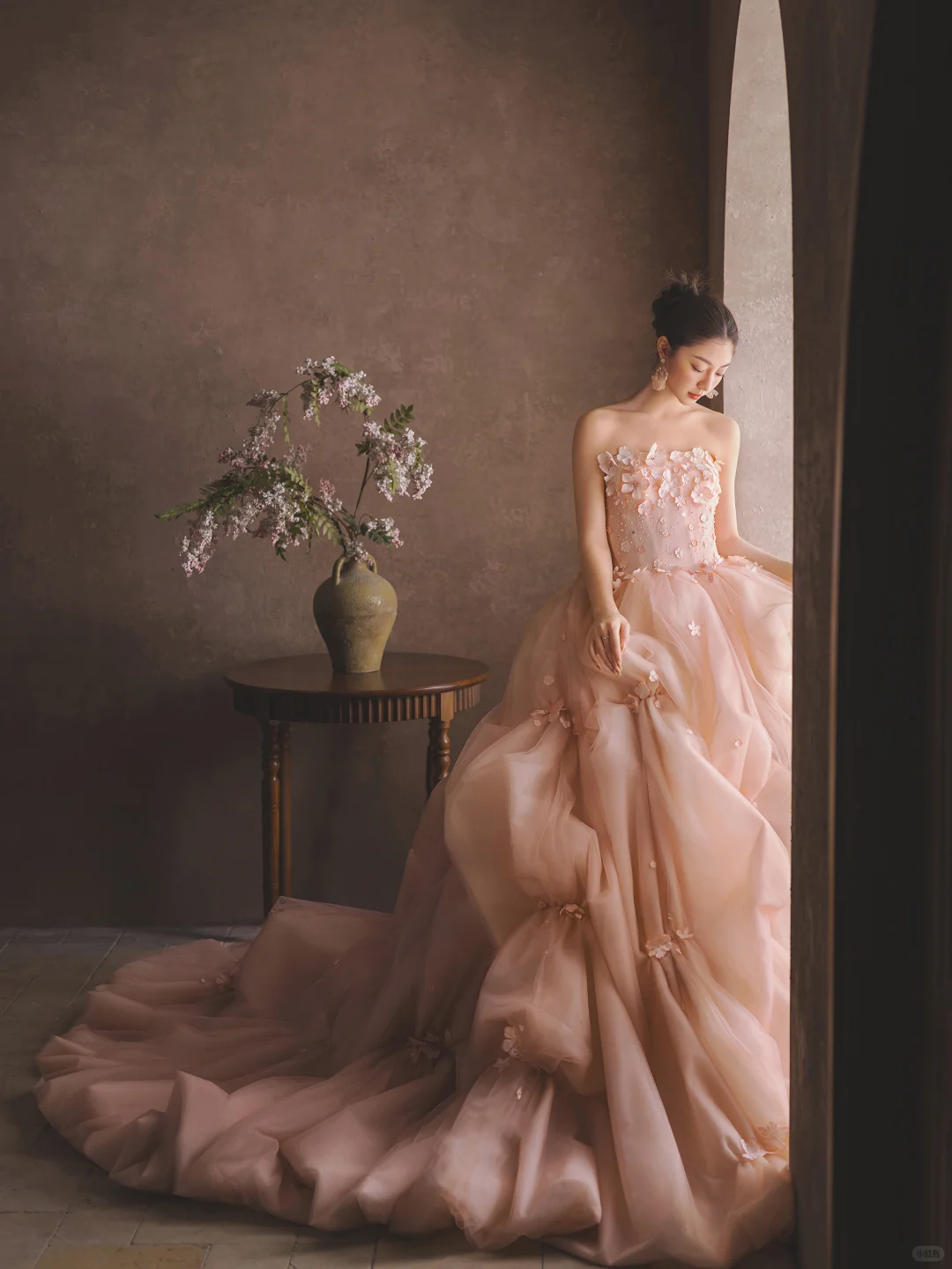 姐妹们！粉色婚纱照真的绝美！原地封神💥