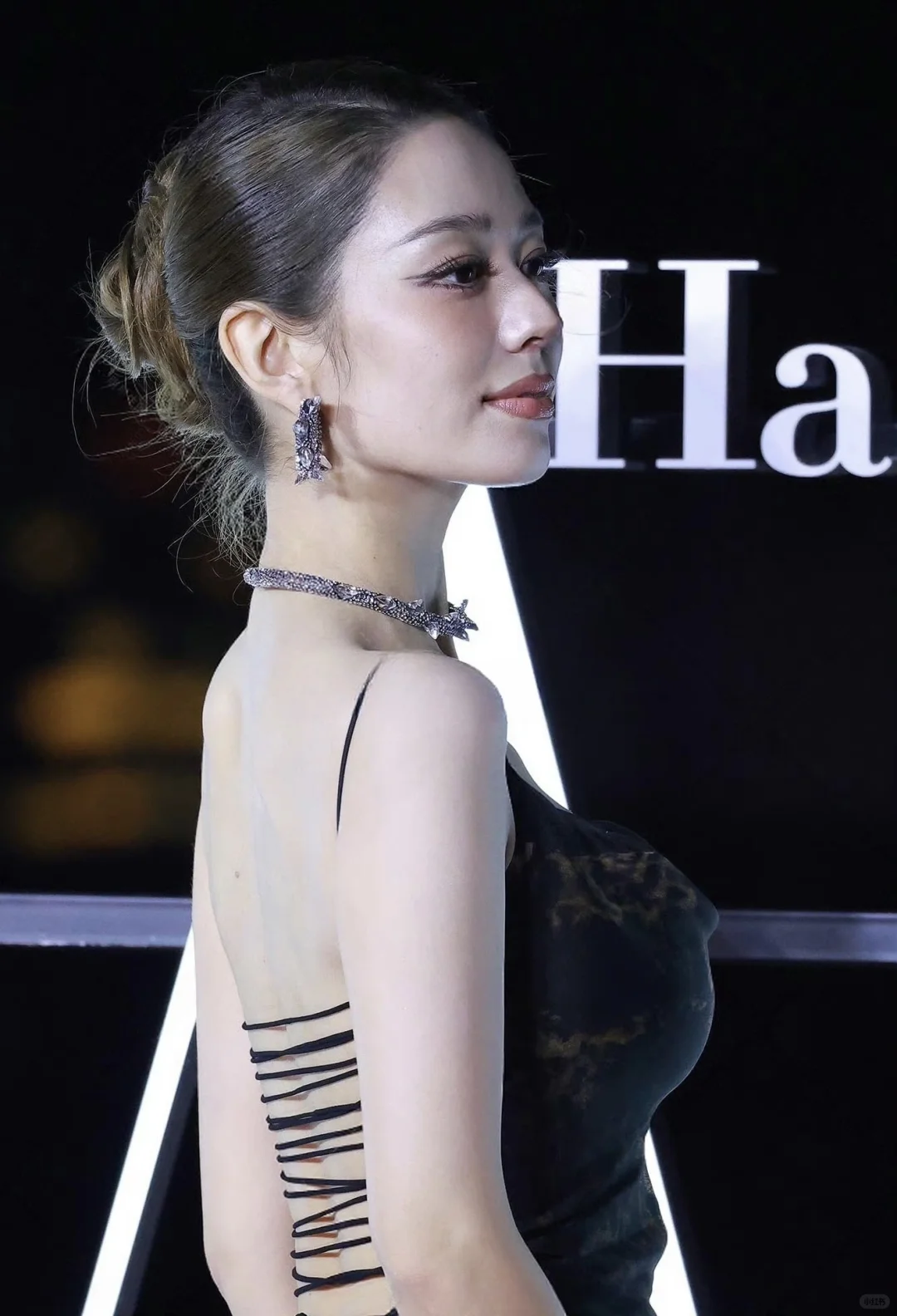 吉娜🖤妖娆身姿