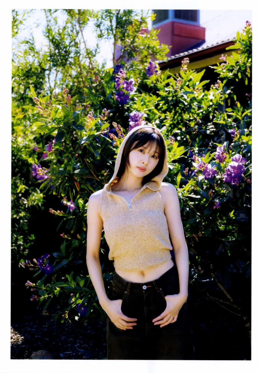 日向坂46富田鈴花1st写真集