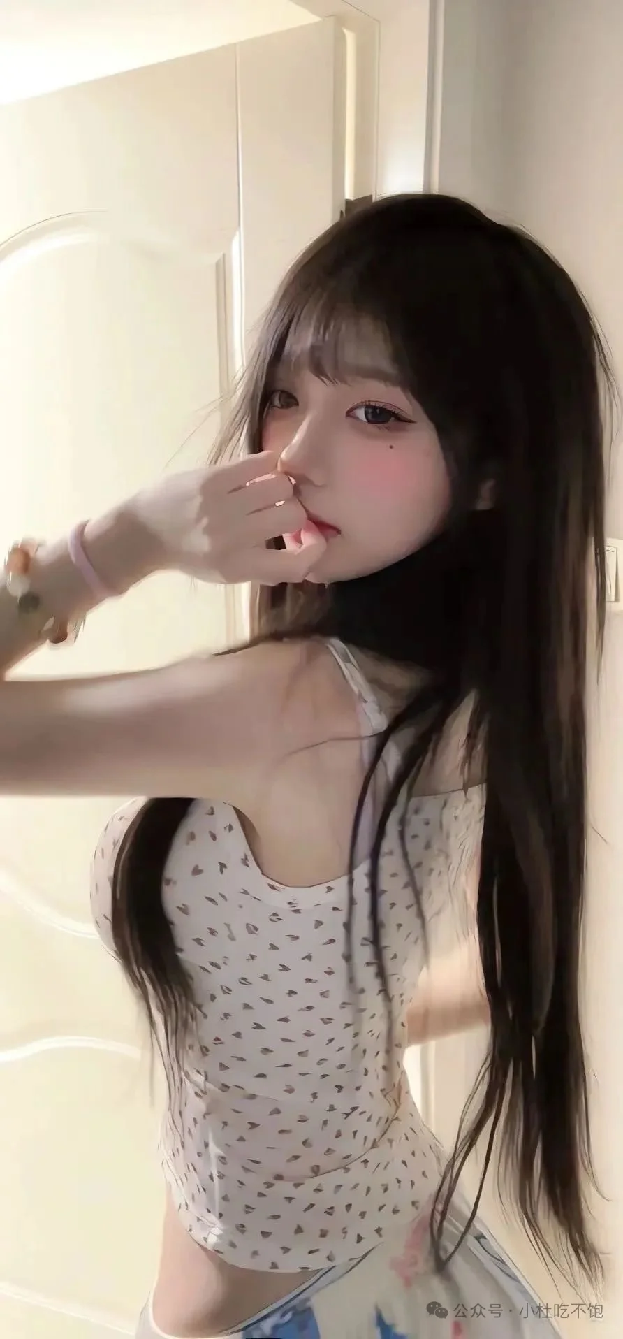 𝙎𝙝𝙖𝙧𝙚丨高清氛围感女生ins壁纸