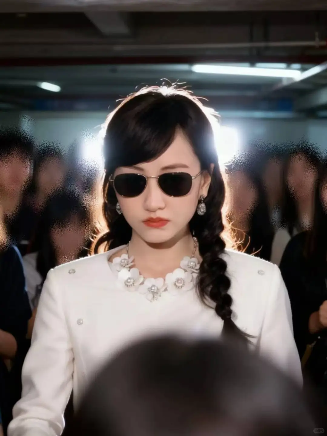 千金女贼杜小寒的原相机美貌！