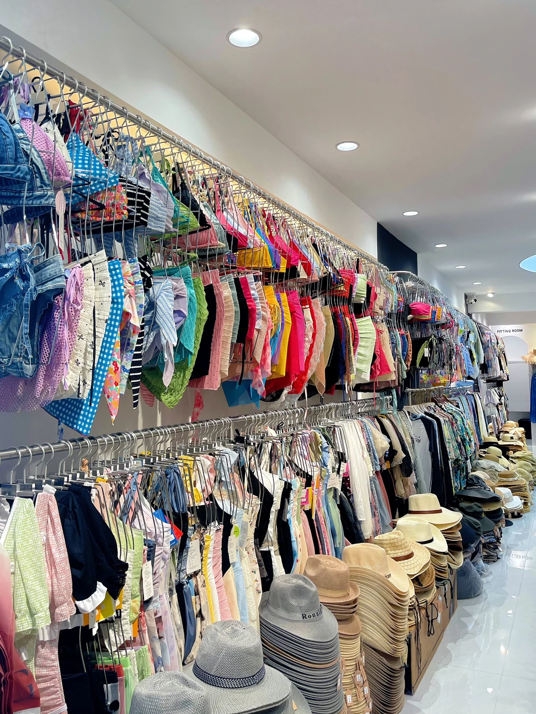 双节冲❗三亚湾挖到宝藏泳装批发仓库❗❗❗