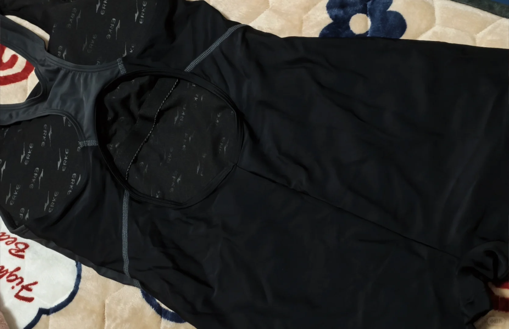 泡温泉前被种草的显身材泳衣～～～