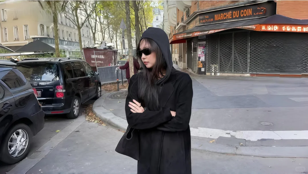 一些妮的平板壁纸