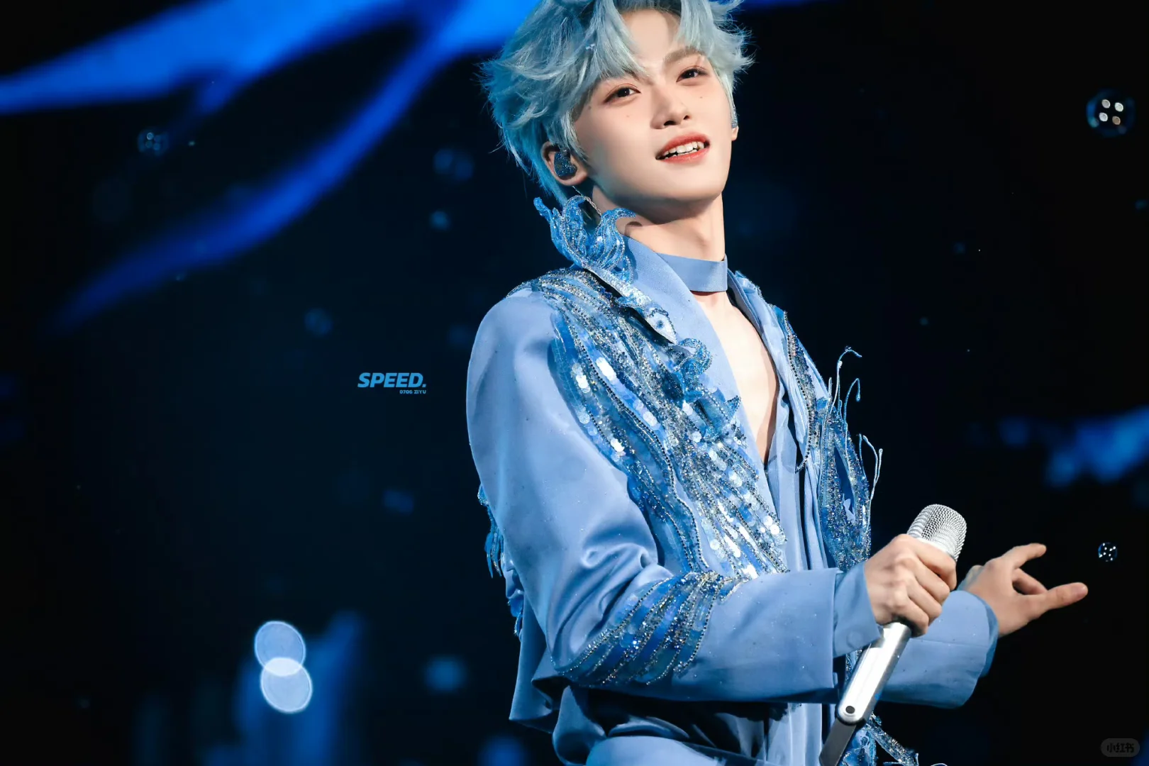 要横屏壁纸的YUNI们看过来