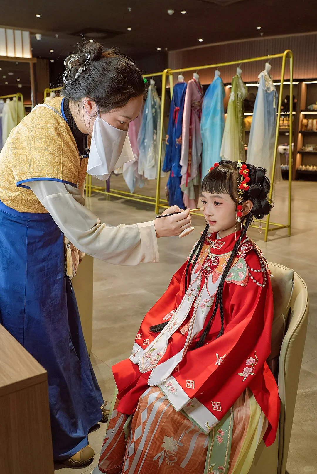 大理宫宴亲子局：解锁 “富贵迷人眼” 的快乐