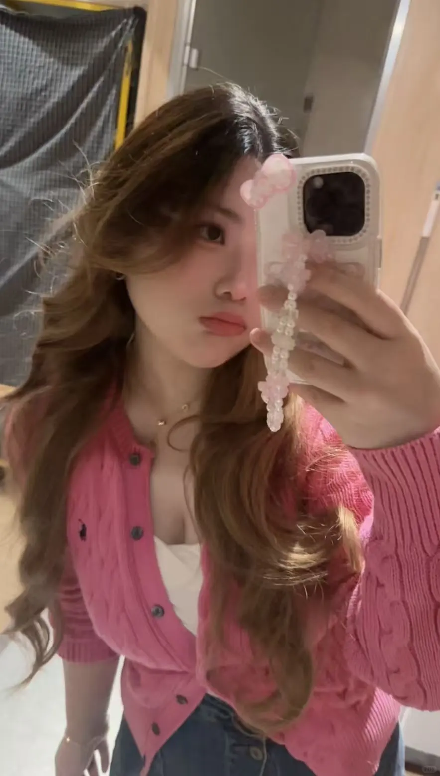 哇～好喜欢妹妹这件花边胸衣！！