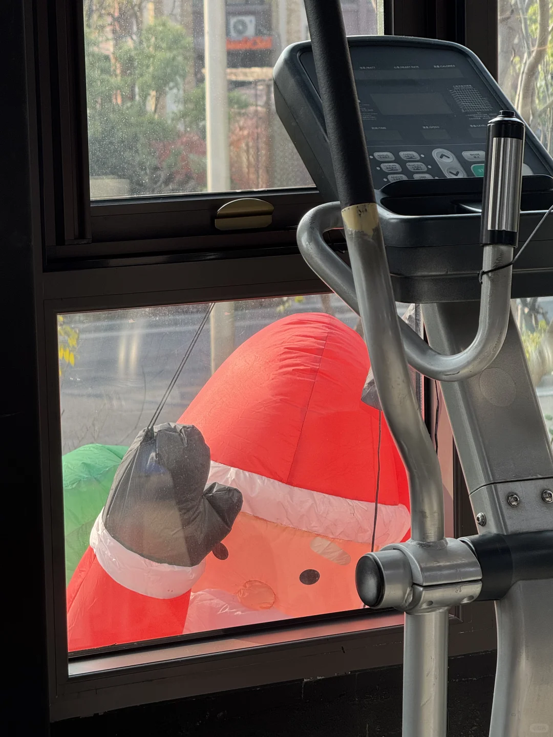 力量训练对于一个女人来说太重要了