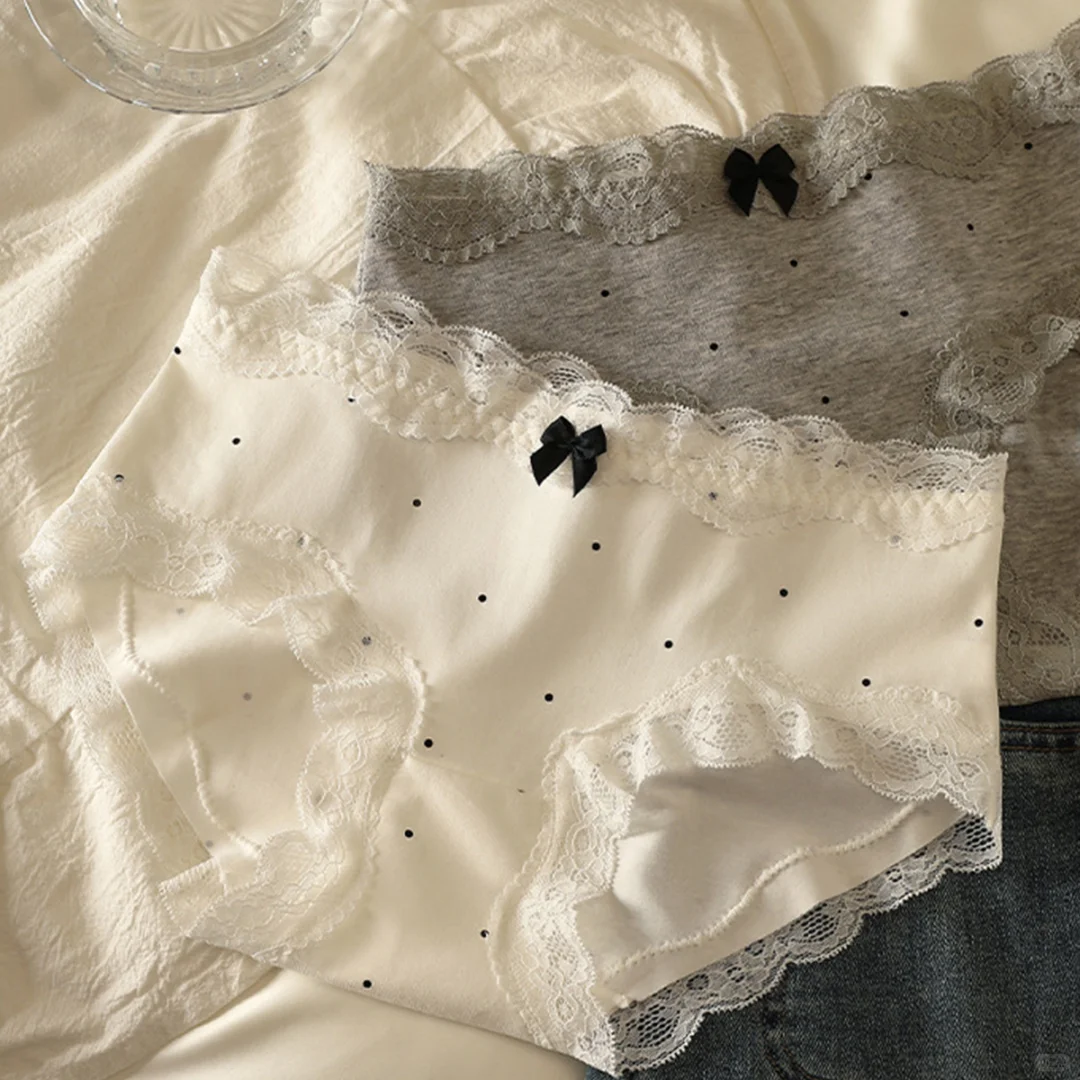 设计师疯了！蕾丝波点裤把少女感焊在身上✨