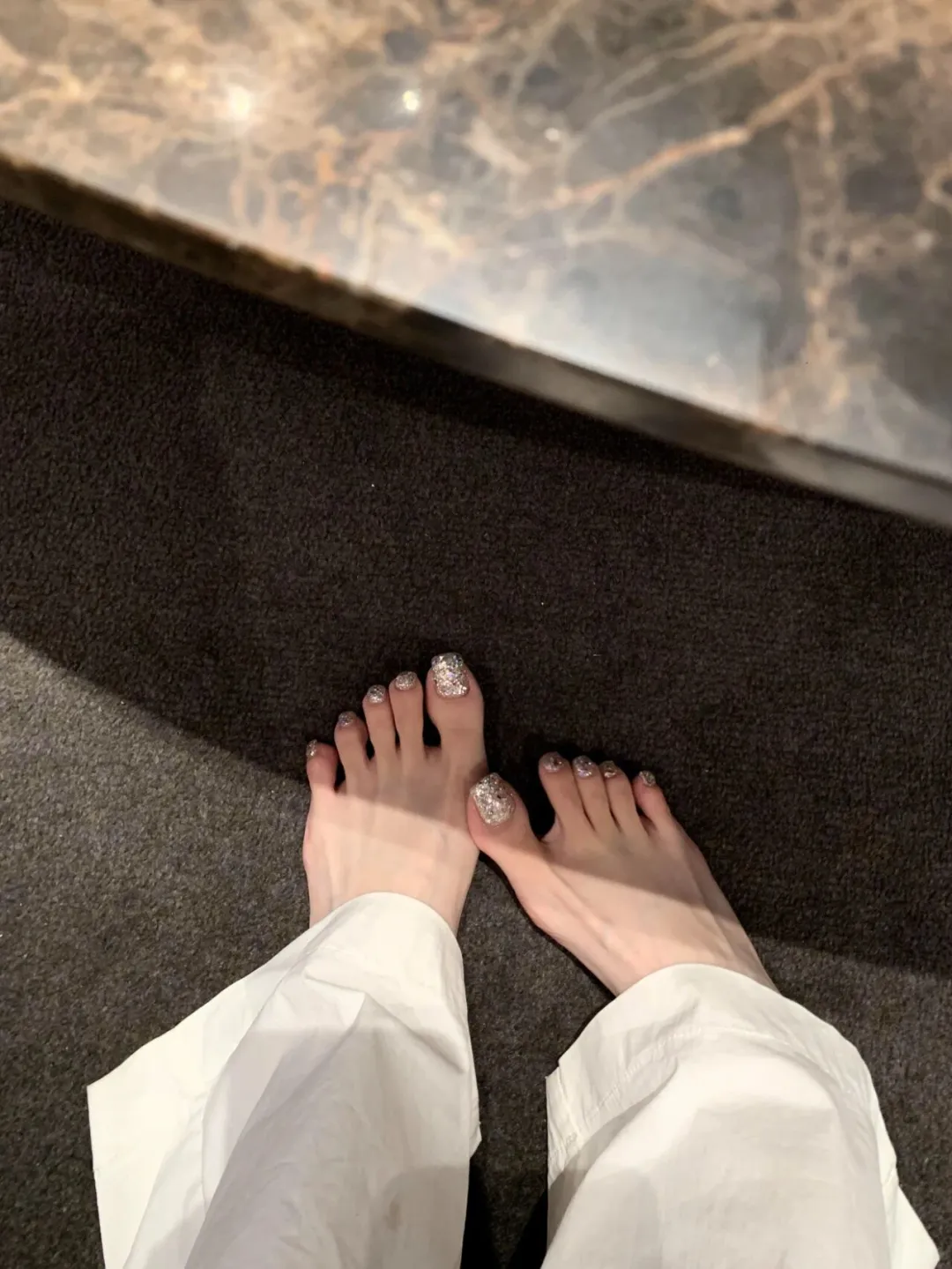 脚好看，脸一定丑？