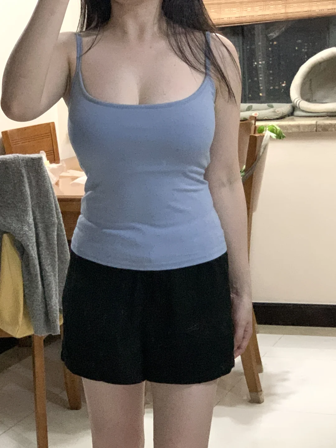 大🐻显身材的小吊带我爱❤️‍🔥