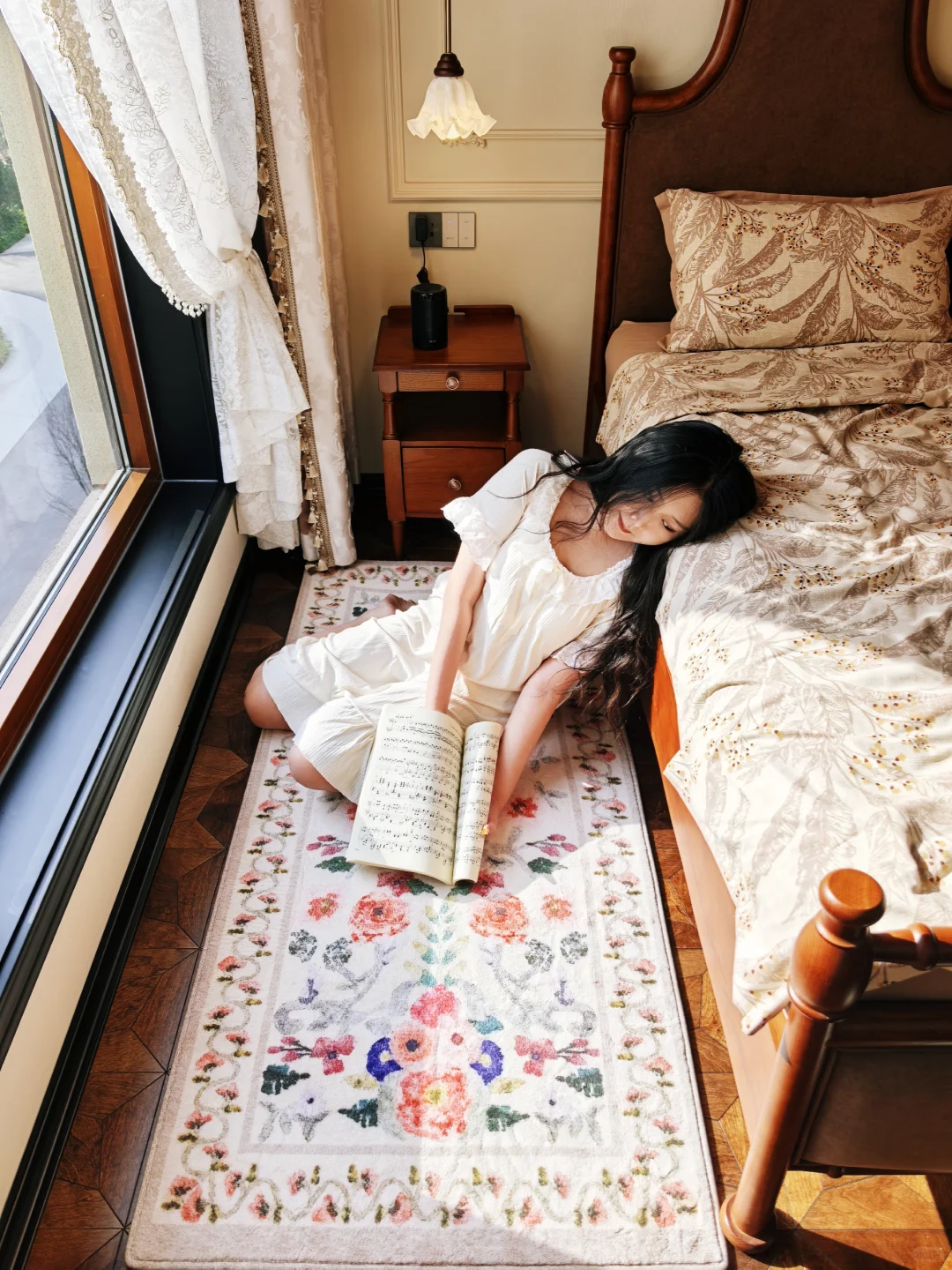 🏡卧室的“复古开关”：独居女孩的幸福感