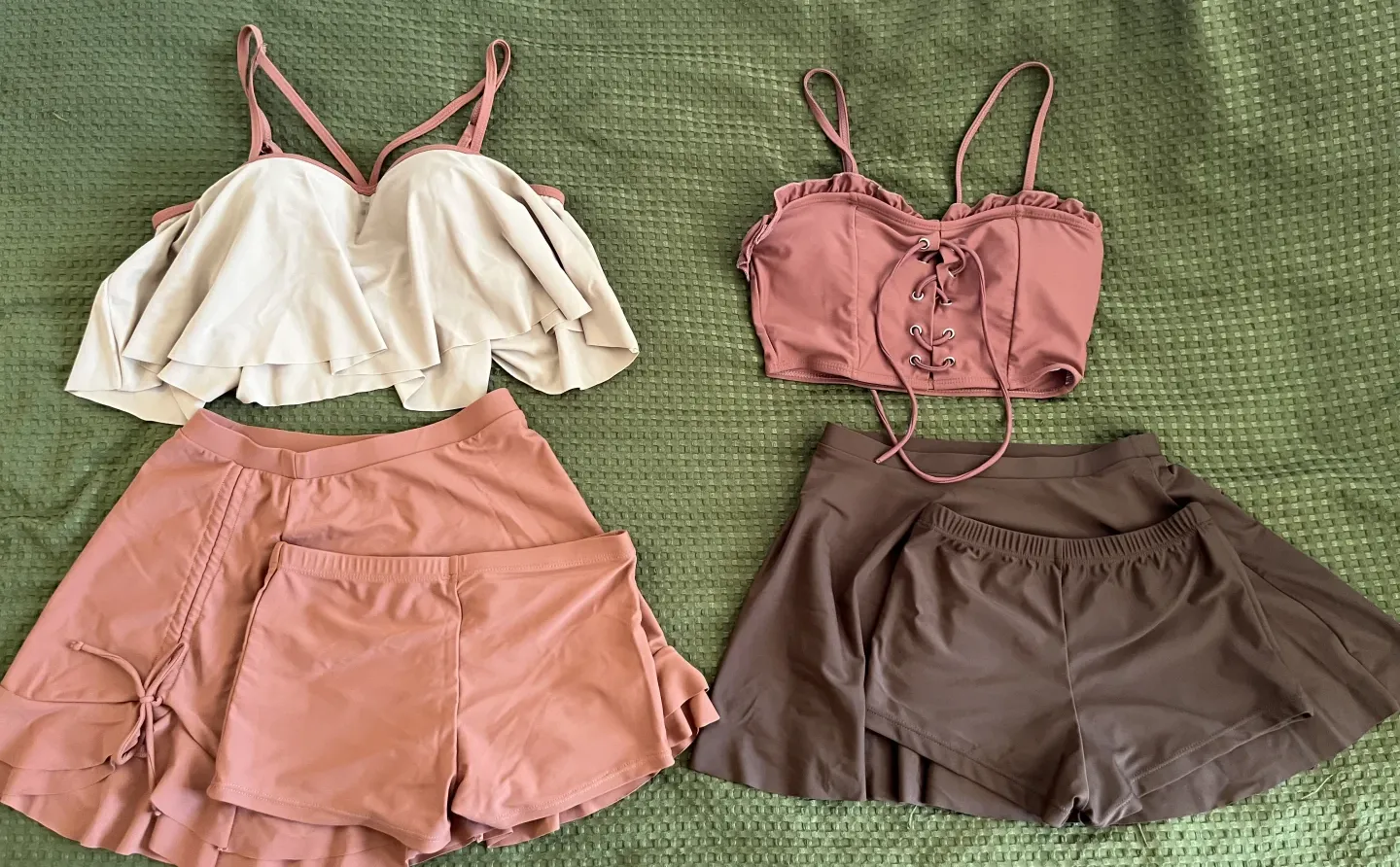 慕尼黑便宜出夏季裙子,泳衣