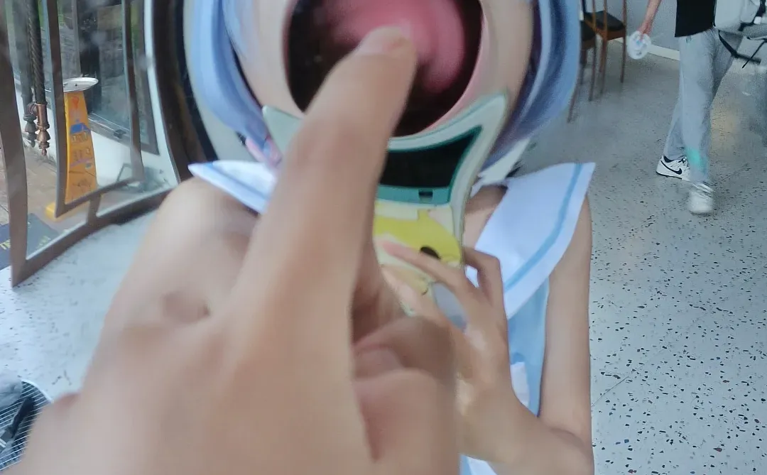 冬天正是出泳装时间