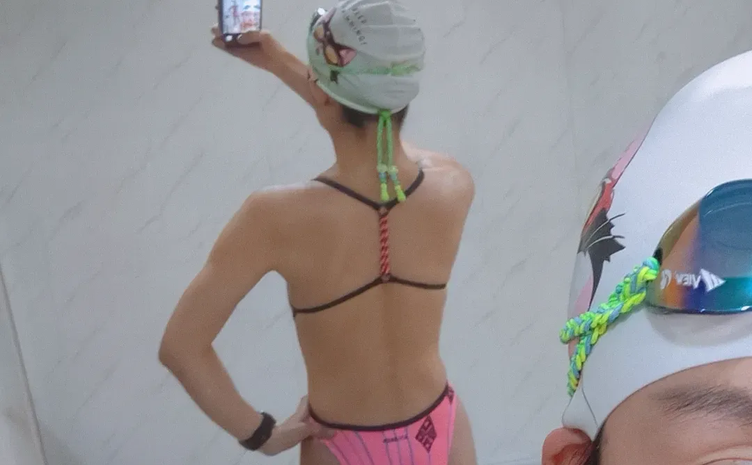 记录我的100件泳衣No17