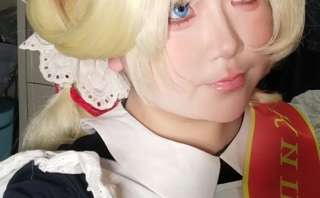 我晒女神的稿子就这样