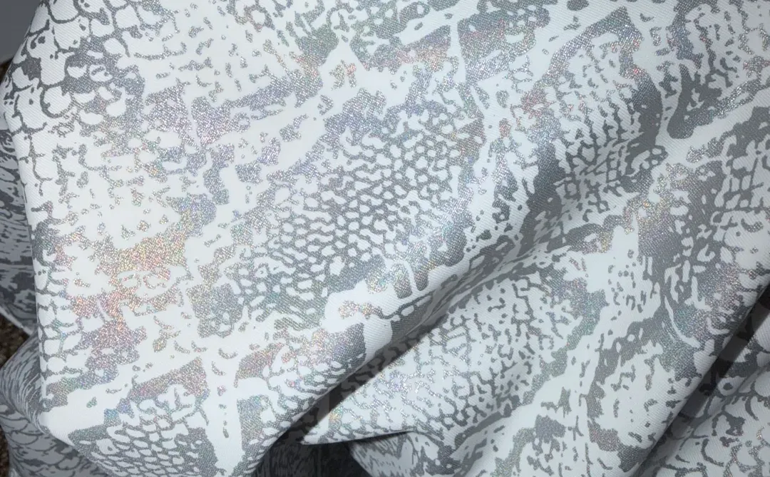 本社恐终于敢穿浅色泳衣了！！