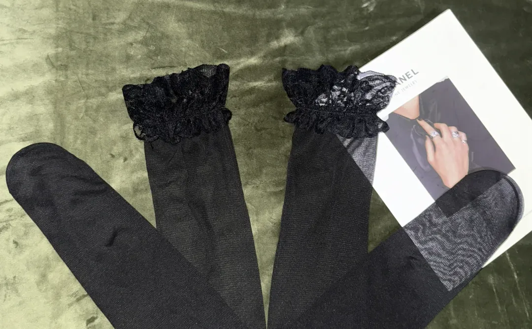 不踩雷的蕾丝半桶丝袜