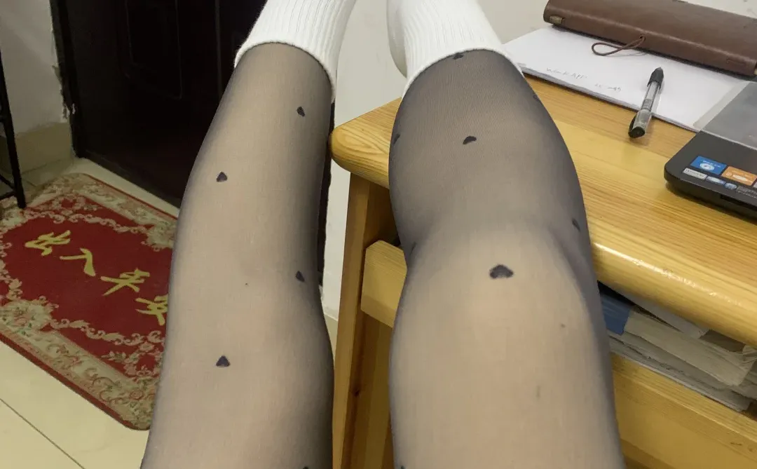 小白袜+黑透丝穿搭分享来了啊！！！