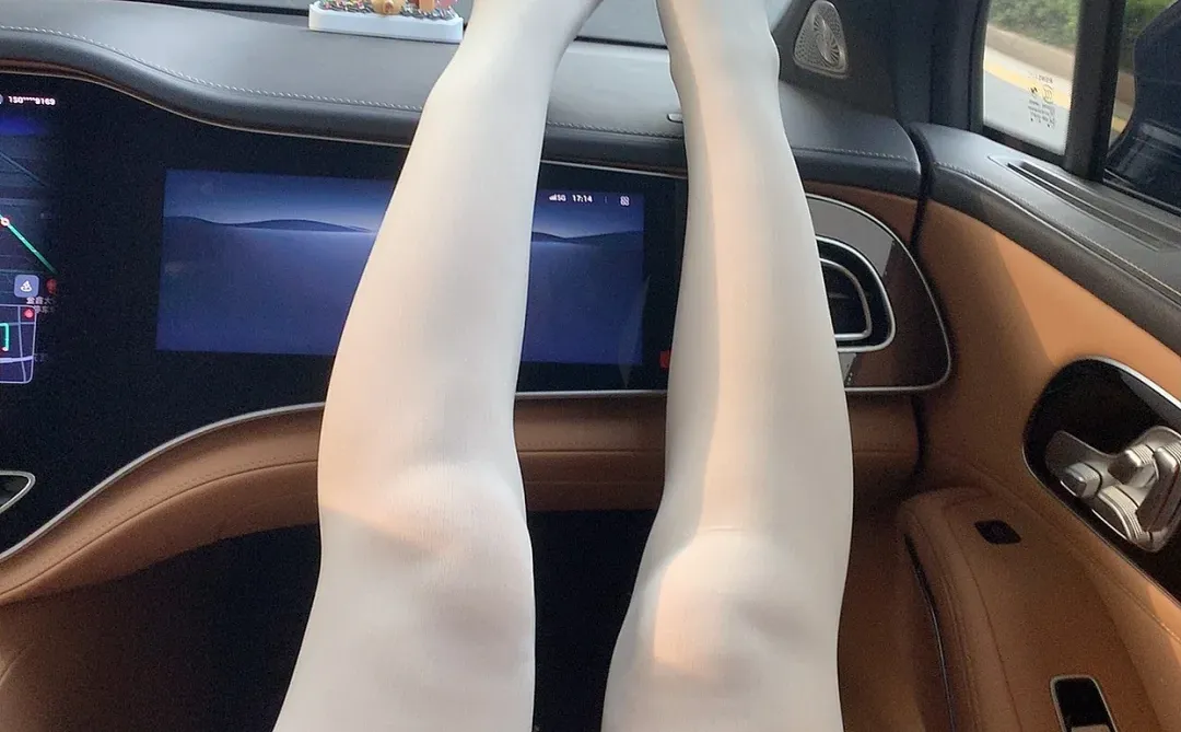 这双白丝真的绝了