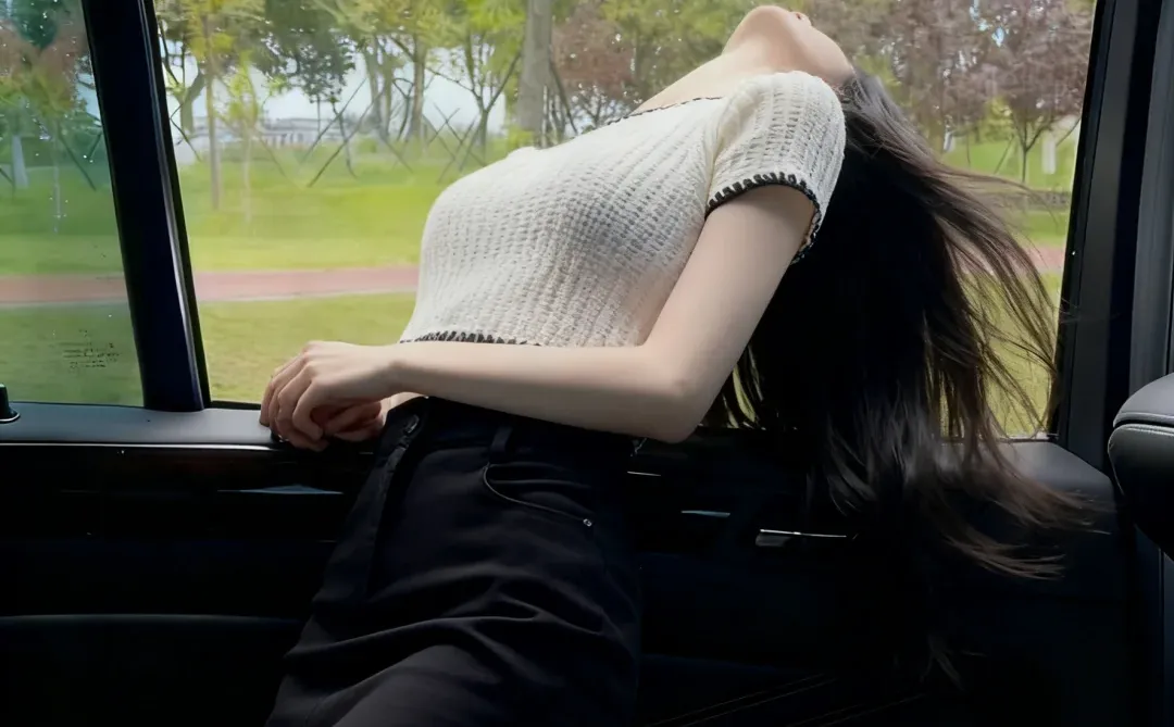 172高个子？其实姐不焦虑的！右划…