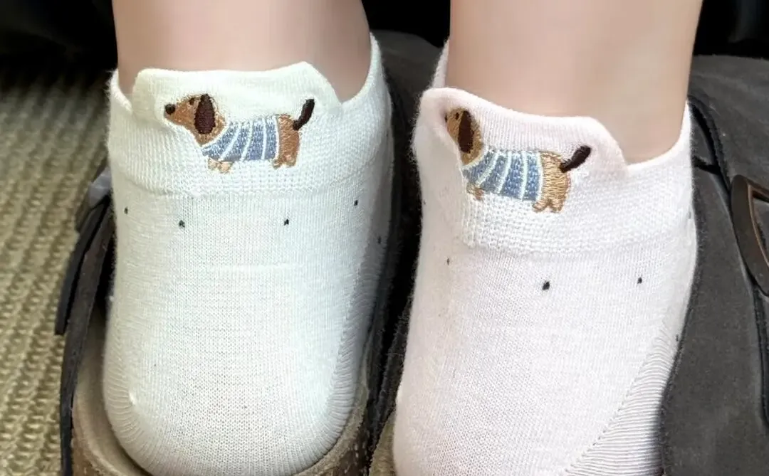 谁懂啊！这双袜子真的好适合日常穿搭