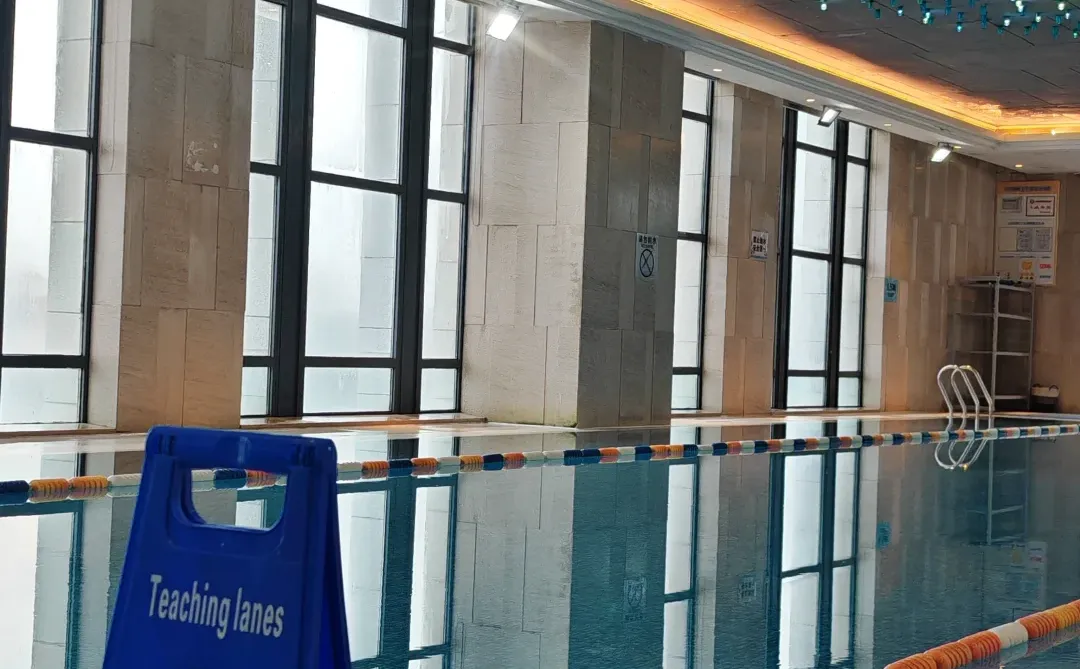 泳池OOTD| 今天分享一些游泳小白变达人秘籍