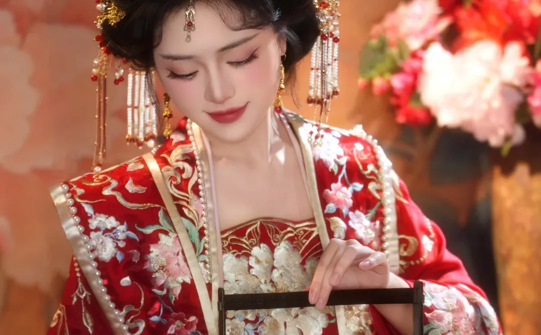 成都模特｜所谓贵女 并非金银之贵