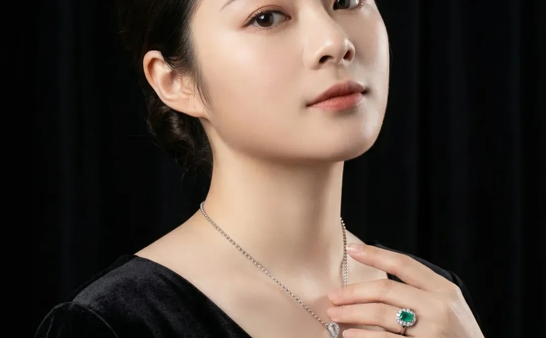 谁戴谁贵气！彩宝就是“人间富贵花”的具象！💎