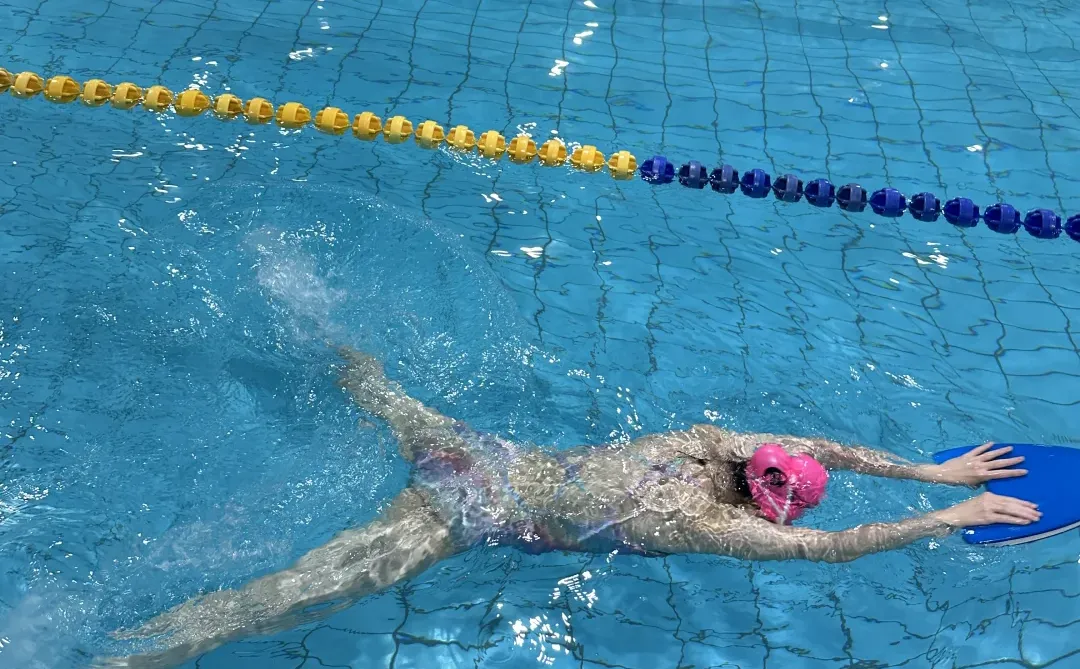 西安游泳女教练 1️⃣对1⃣️ 999 包教会